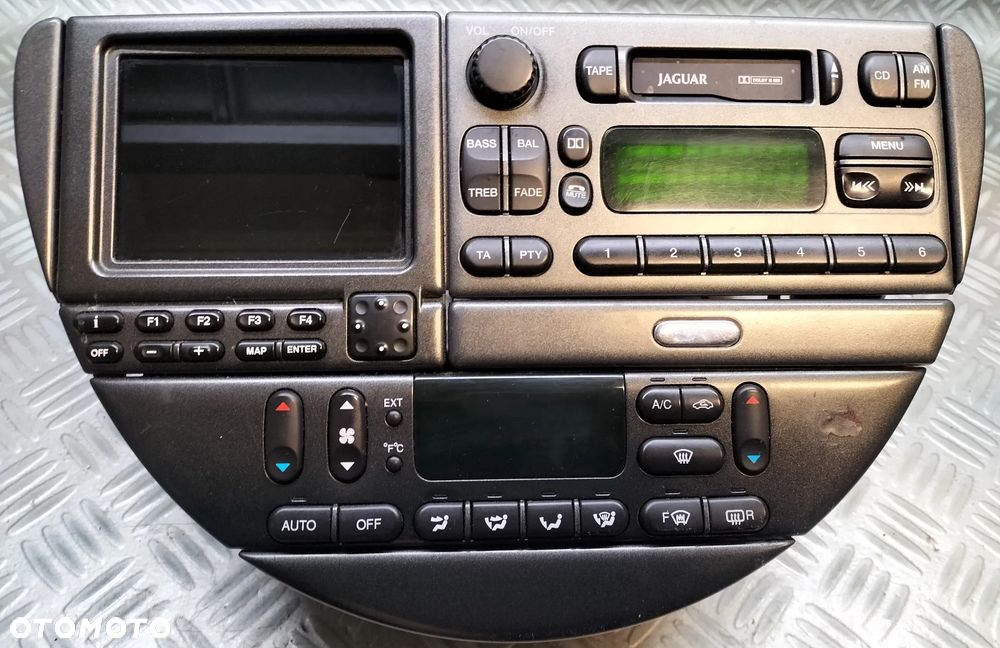 RADIO WYŚWIETLACZ PANEL NAWIEWU JAGUAR S-TYPE - 1