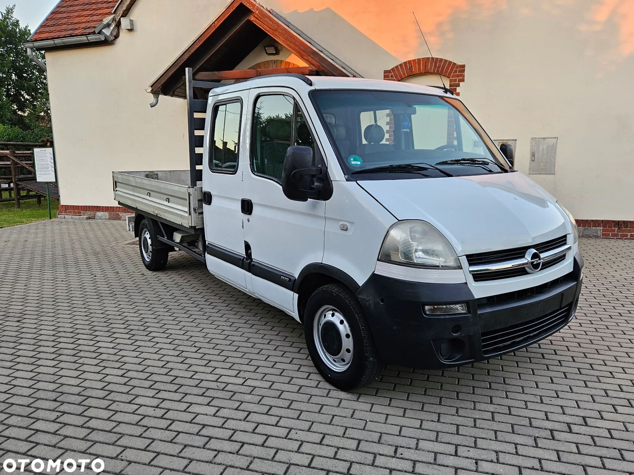 Opel Movano - 1