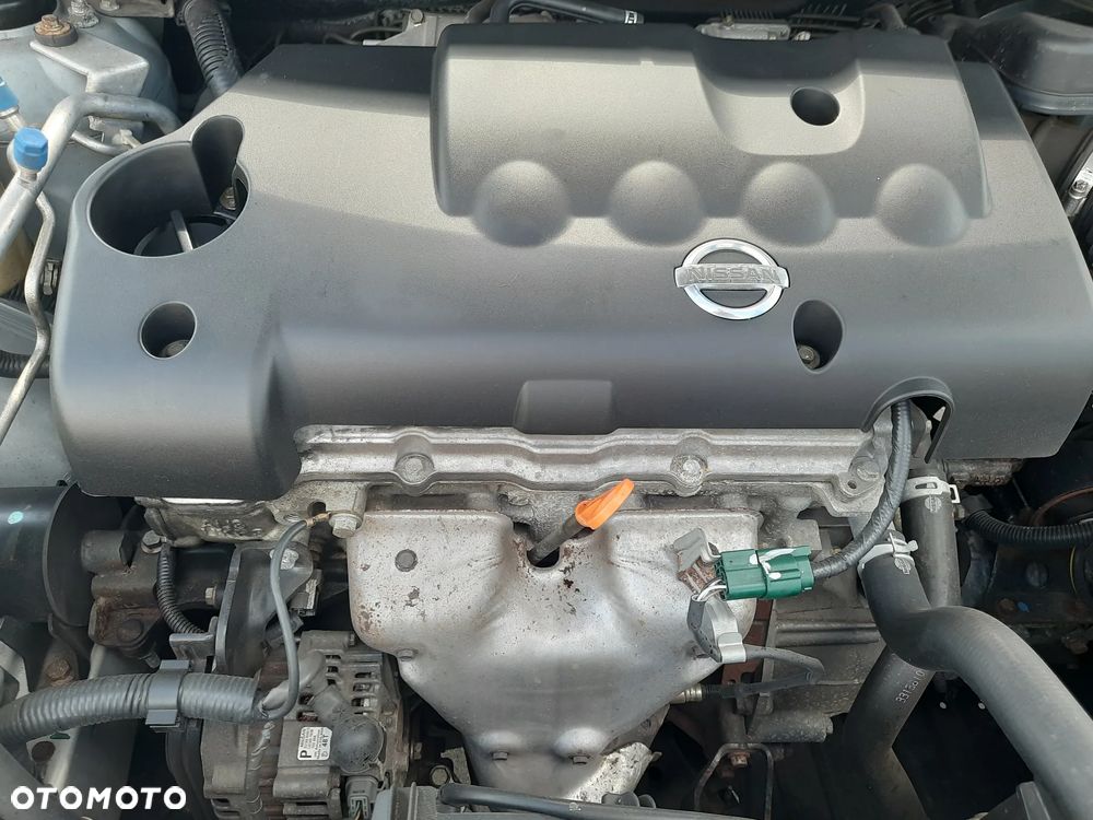 Nissan Primera Traveller 1.8 visia - 29