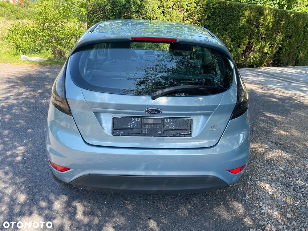 Ford Fiesta - 4
