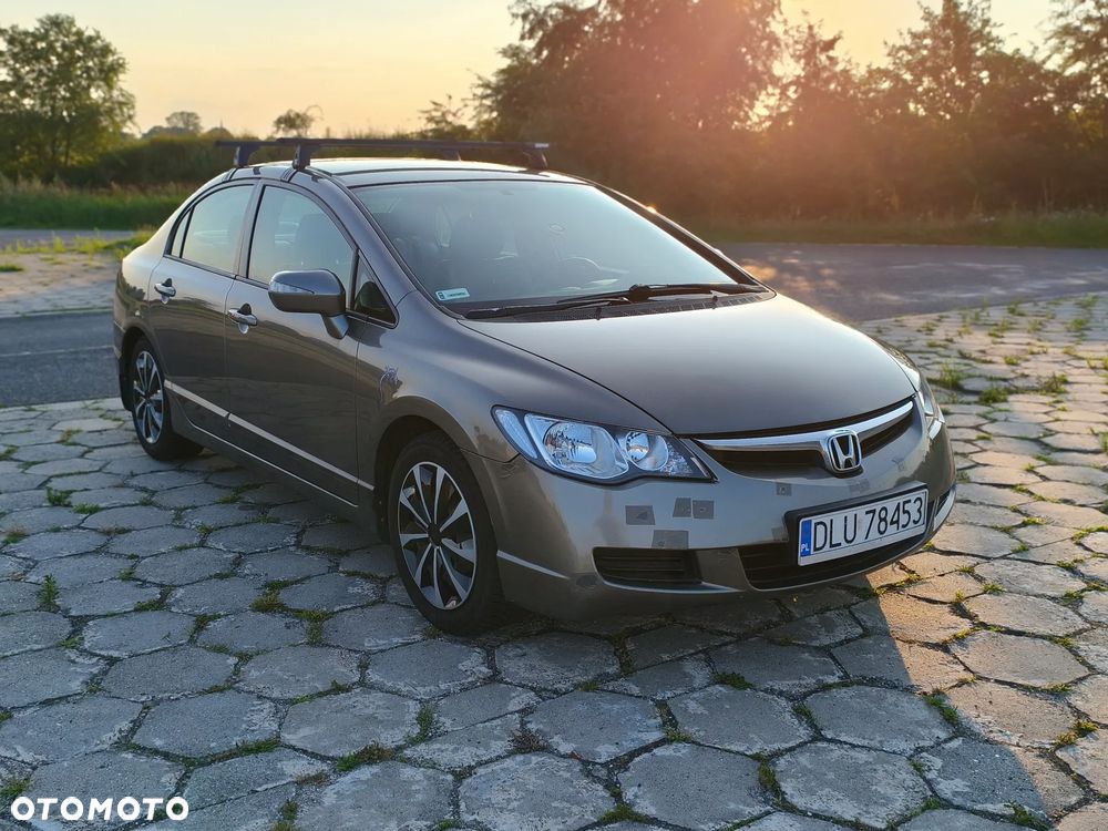 Honda Civic 1.8 Comfort - 2