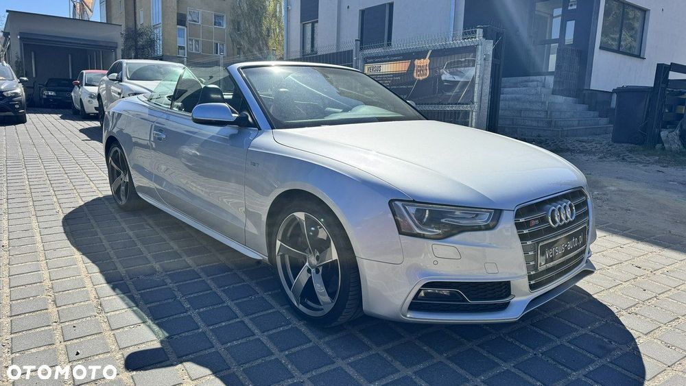 Audi S5 Cabrio - 4