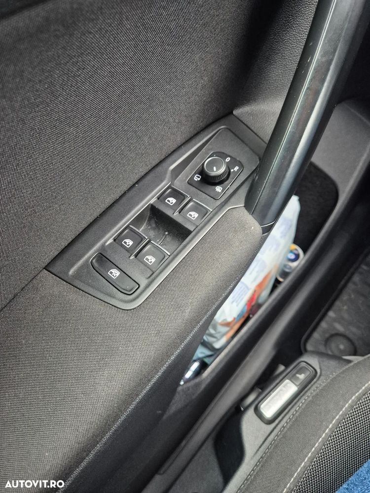 Volkswagen Tiguan - 14