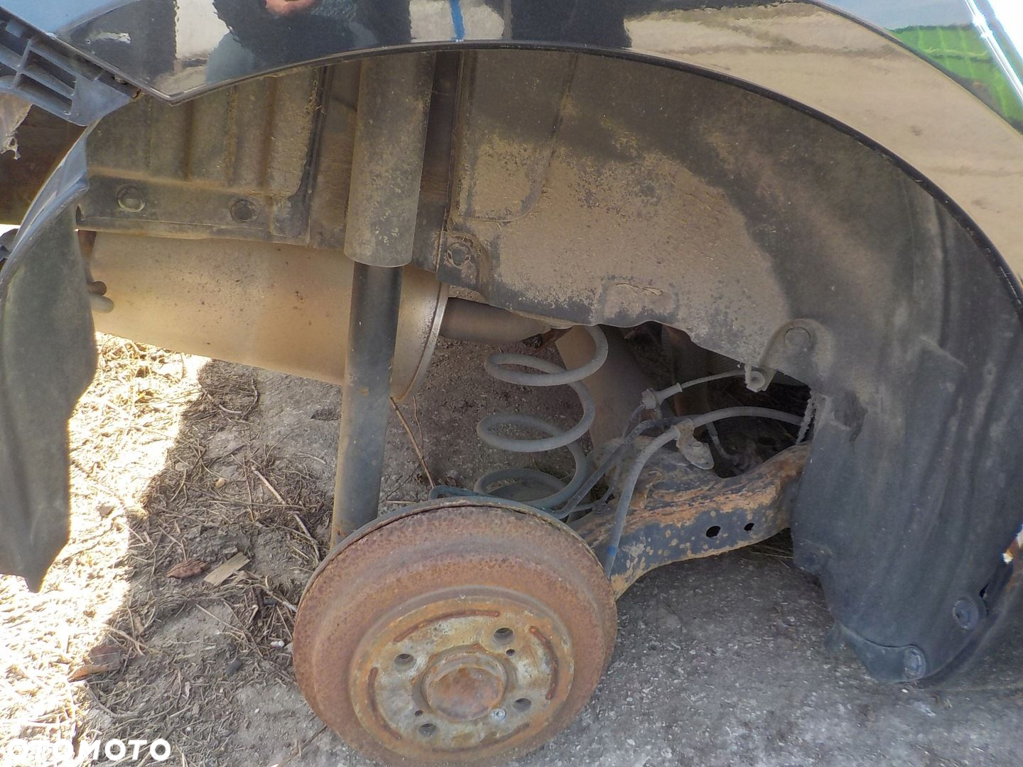 SUZUKI SWIFT IV MK7 BŁOTNIK TYŁ LEWY PRAWY PAS WANNA - 3