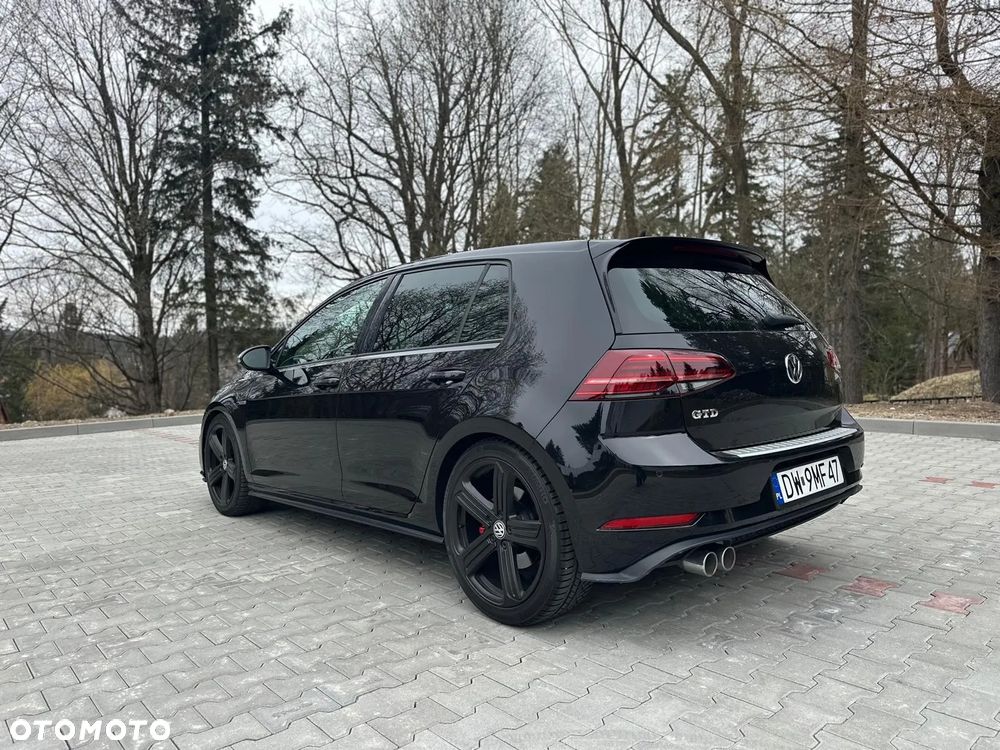 Volkswagen Golf - 7