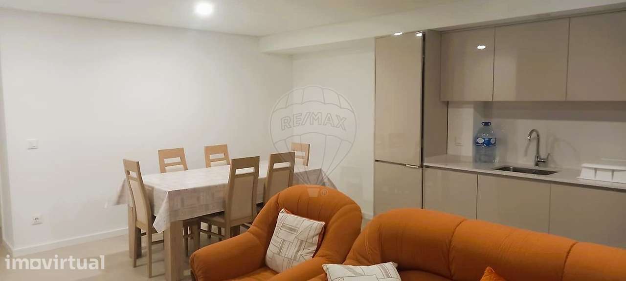 Apartamento T2 para arrendamento - Grande imagem: 4/11