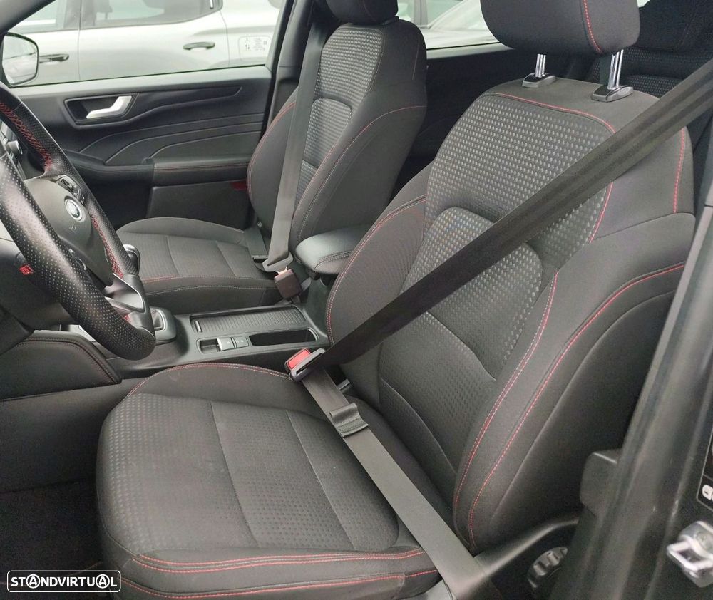 Ford Kuga 1.5 EcoBoost ST-Line - 4