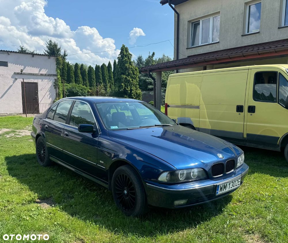 BMW Seria 5 520i - 3