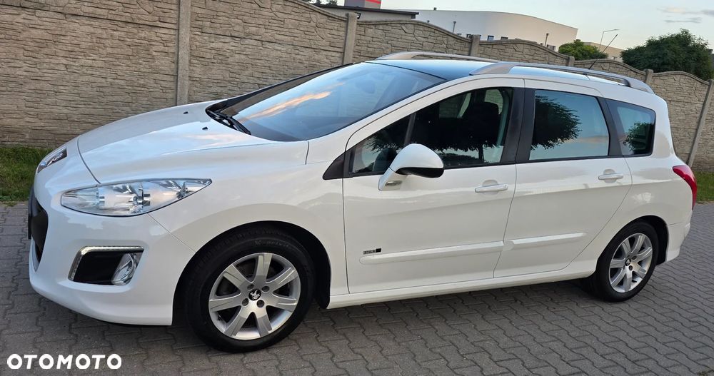 Peugeot 308 e-HDi FAP 115 Stop&Start EGS6 Business Line Niveau 2 - 9