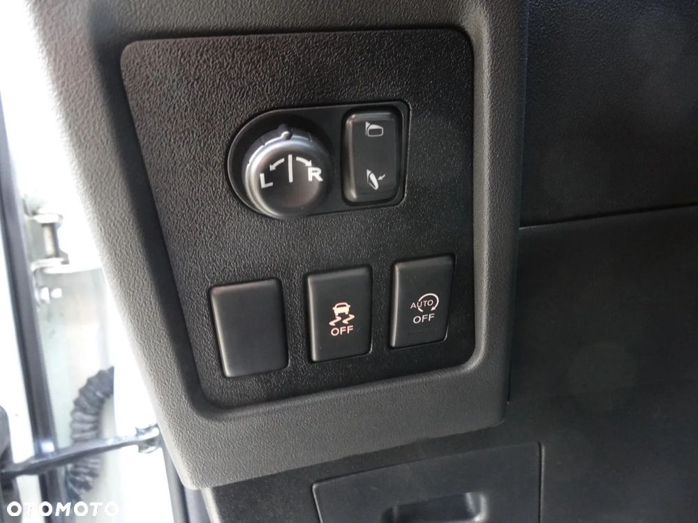 Nissan Qashqai 1.6 dCi 4x4 Tekna - 32