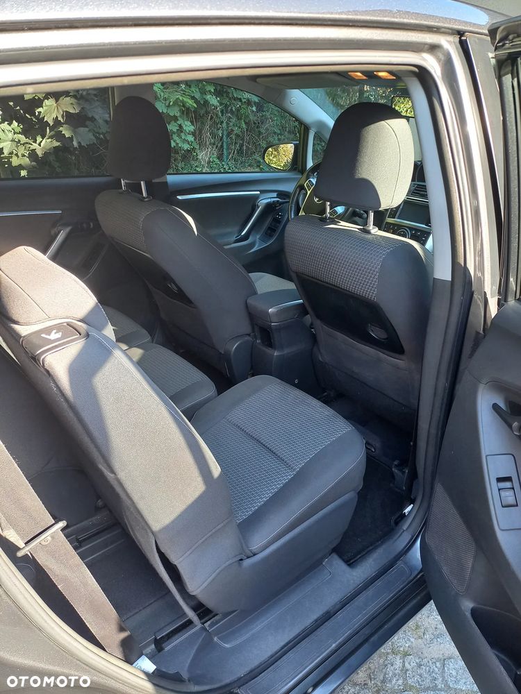 Toyota Verso 1.6 D-4D Premium 7os - 12