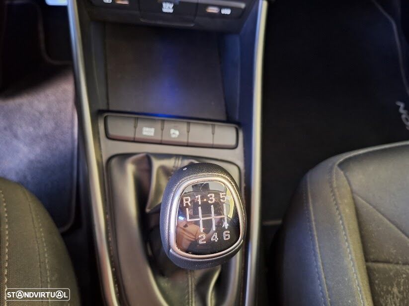 Hyundai Bayon 1.0 T-GDI Premium - 23