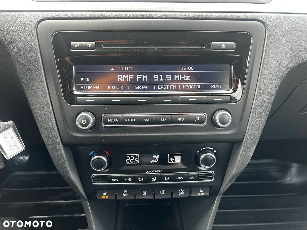 Skoda RAPID Spaceback 1.6 TDI Elegance - 18