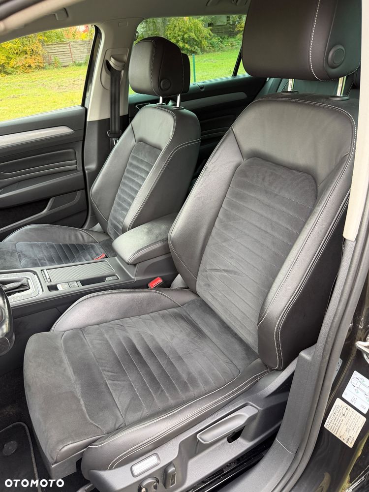 Volkswagen Passat - 17