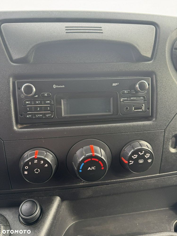 Renault Master - 15