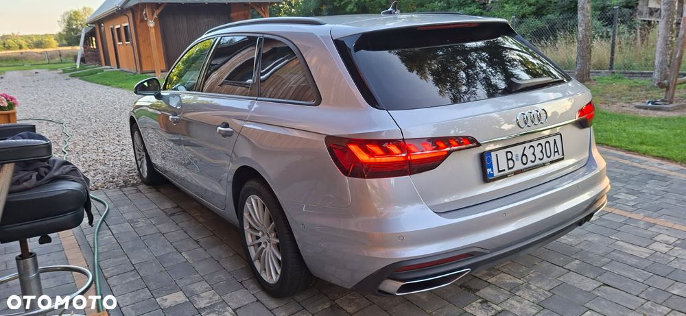 Audi A4 Avant - 17