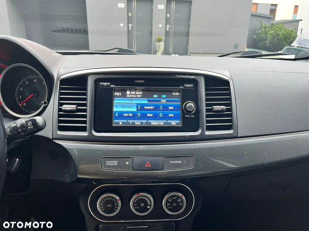 Mitsubishi Lancer 1.8 Intense - 10