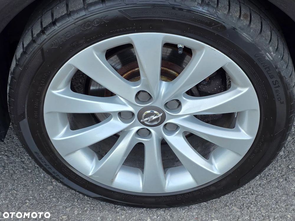 Opel Insignia 2.0 T Cosmo 4x4 - 8