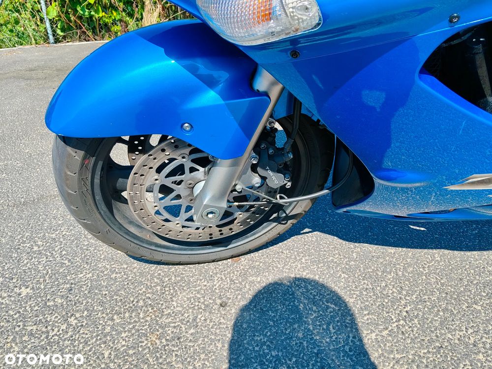 Kawasaki ZZR - 6