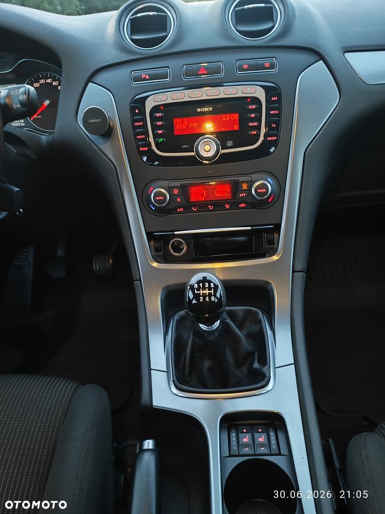 Ford Mondeo 2.0 TDCi Ambiente - 7
