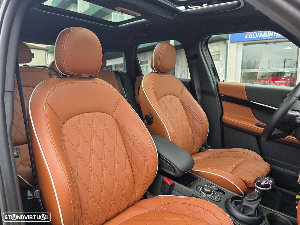 MINI Countryman Cooper SE ALL4 Auto - 29