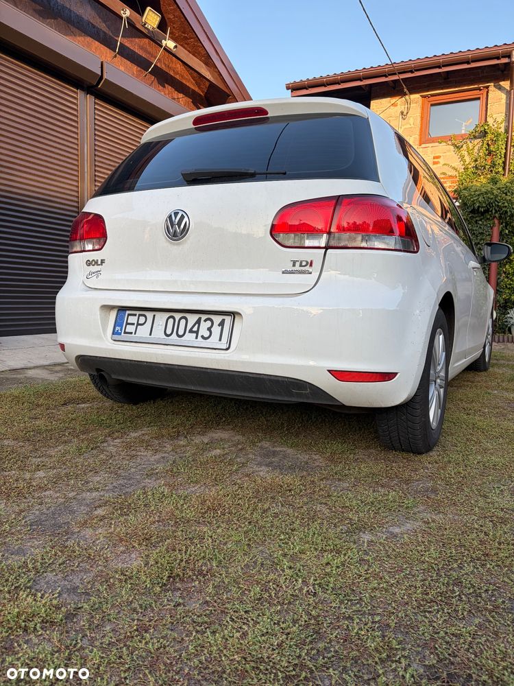 Volkswagen Golf 1.6 TDI DPF BlueMotion - 3