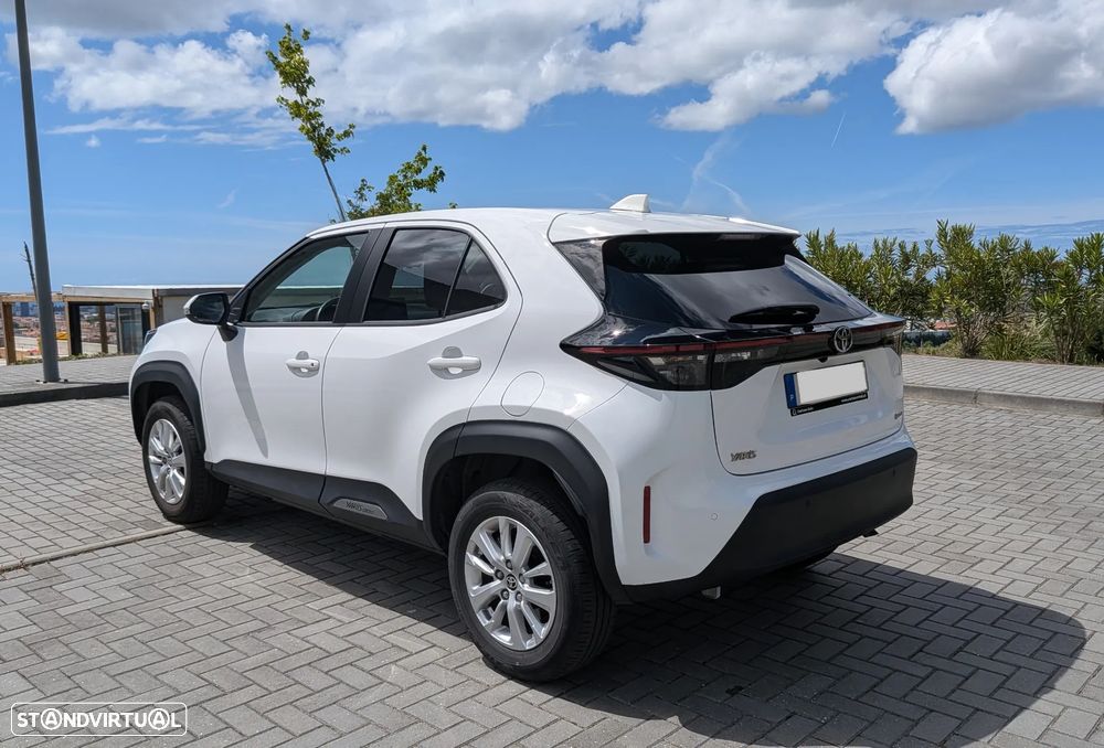 Toyota Yaris Cross 1.5 HDF Comfort Plus - 17