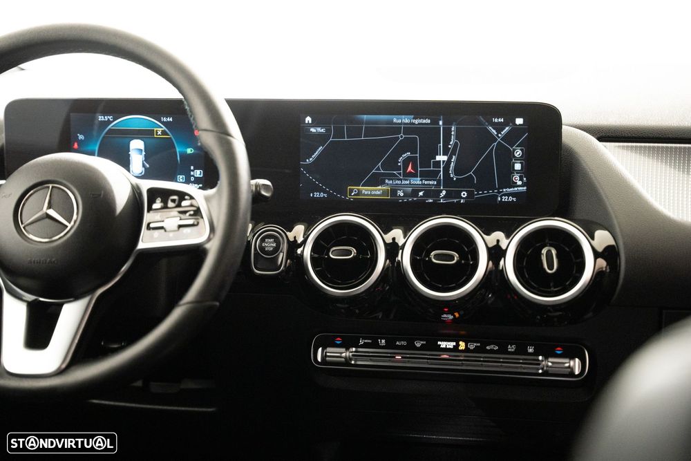 Mercedes-Benz GLA 250 e Progressive - 11