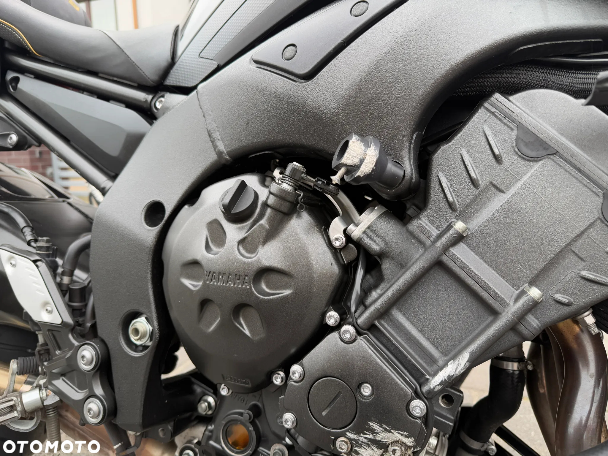 Yamaha FZ8 - 21