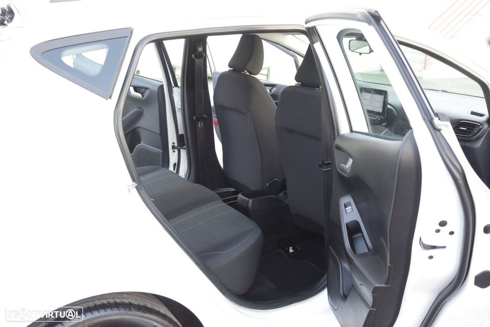 Ford Fiesta 1.5 TDCi Connected - 22
