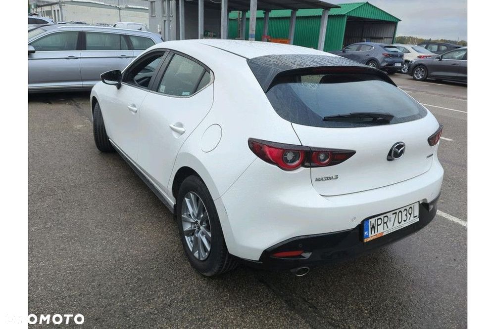Mazda 3 2022 photo 4