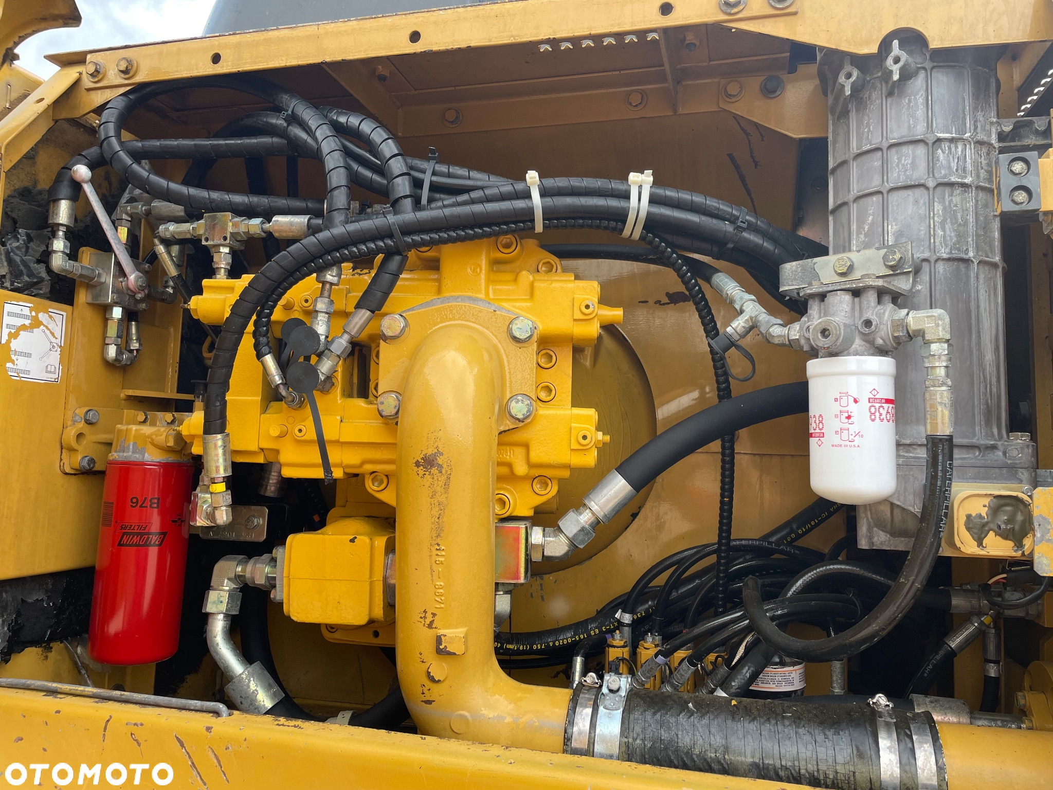Caterpillar 330 BLN - 10
