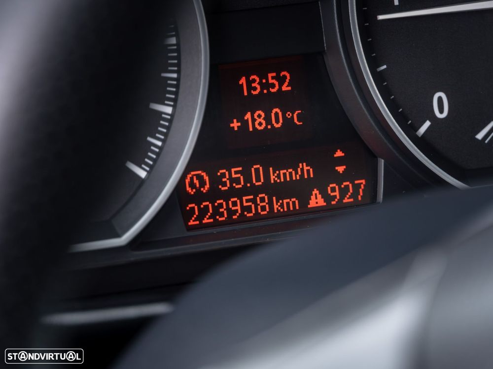 BMW 123 d - 16