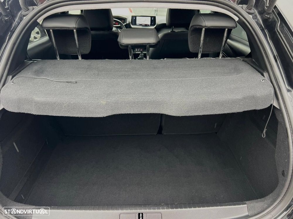 Peugeot 208 1.2 PureTech Allure - 18