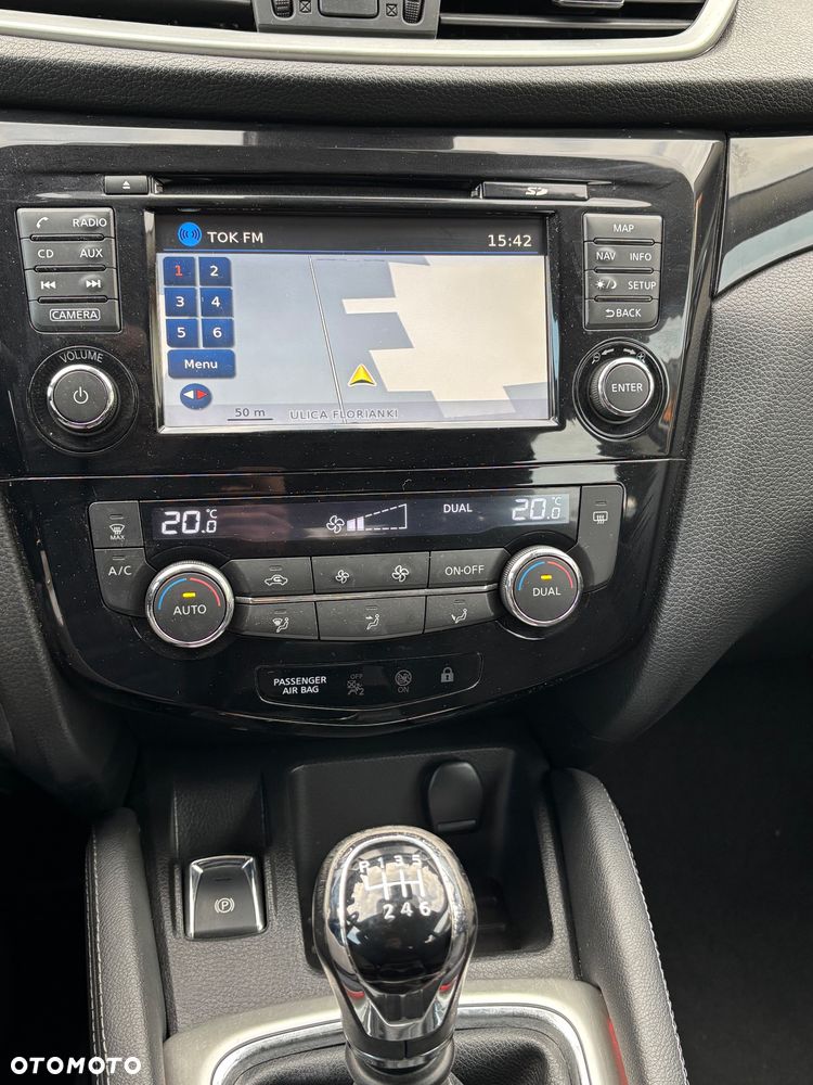 Nissan Qashqai 1.2 DIG-T Tekna+ - 26