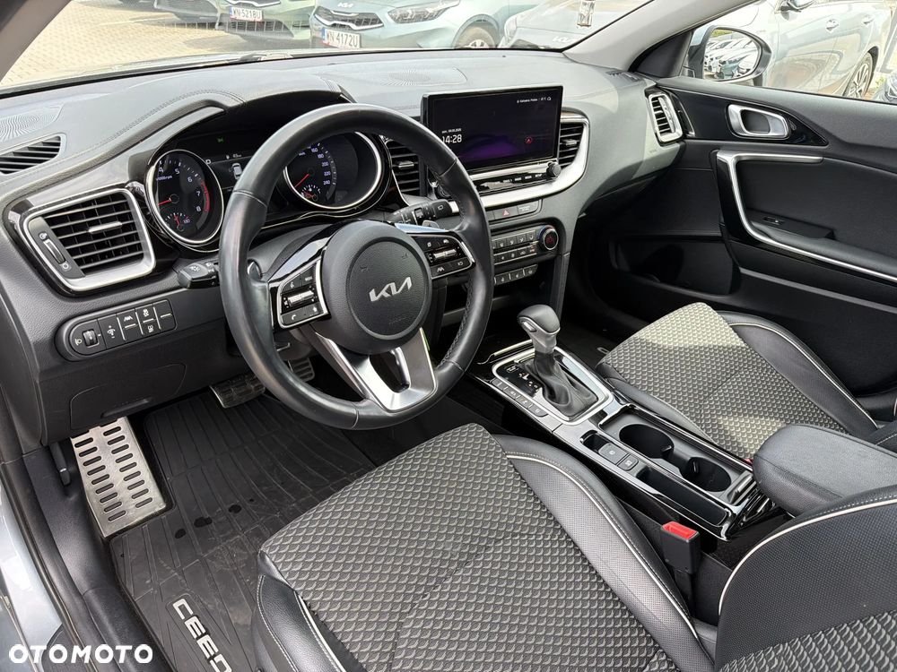 Kia Ceed 1.5 T-GDI Business Line DCT - 10