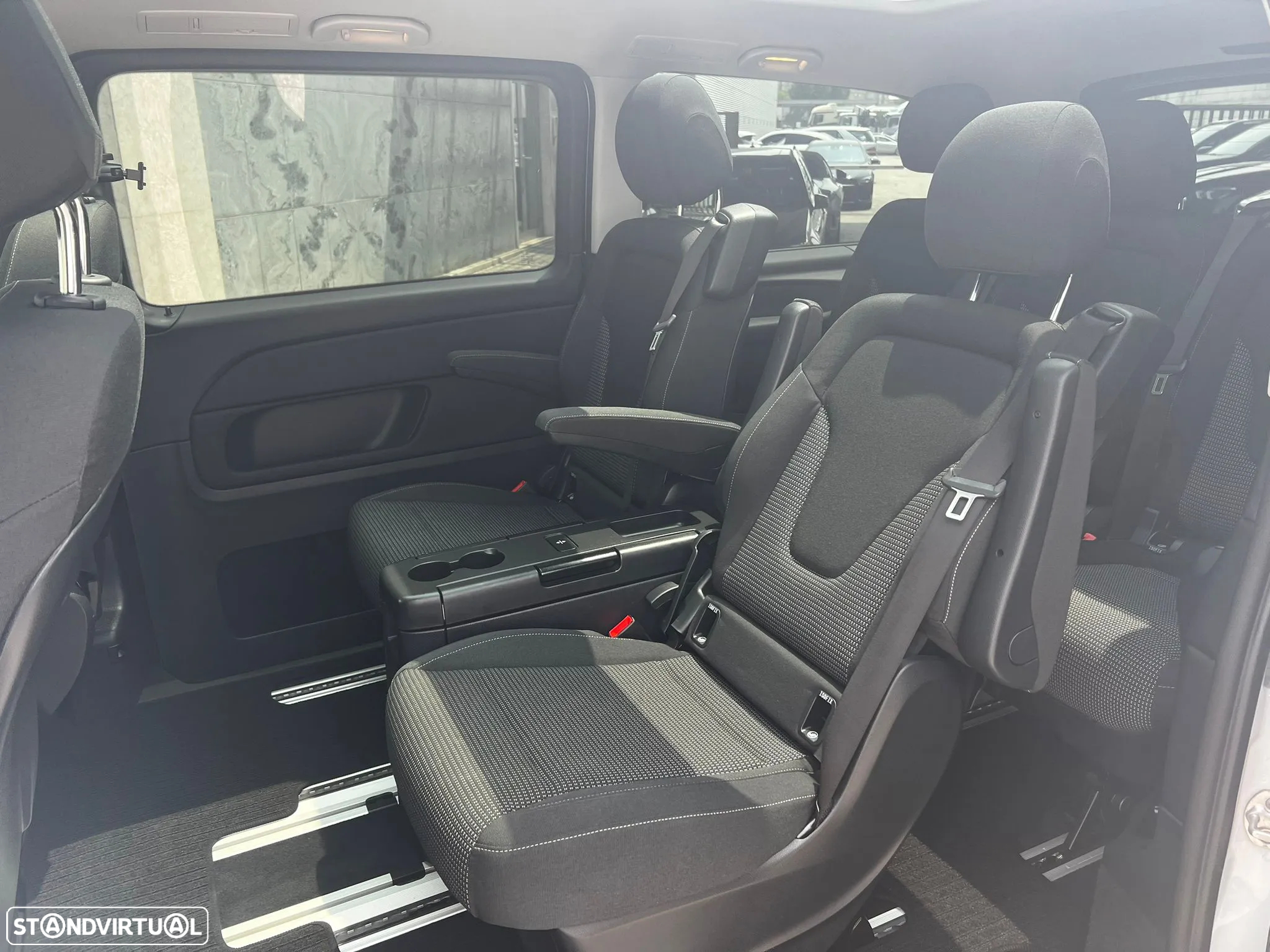 Mercedes-Benz EQV 300 - 7