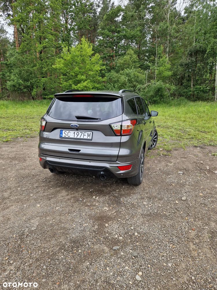 Ford Kuga 2.0 TDCi 4x4 ST-Line - 11