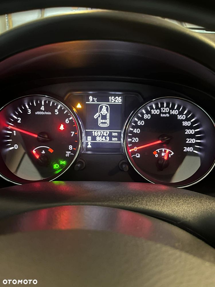 Nissan Qashqai 1.6 Visia - 7