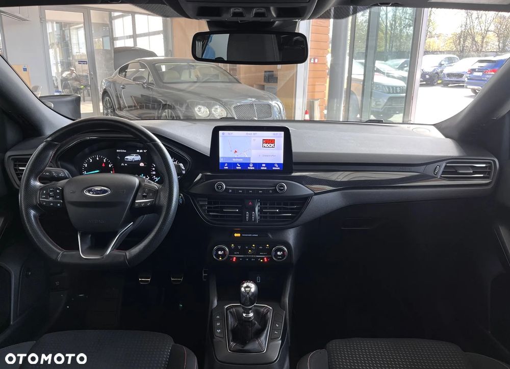 Ford Focus 1.5 EcoBoost ST-Line ASS - 10