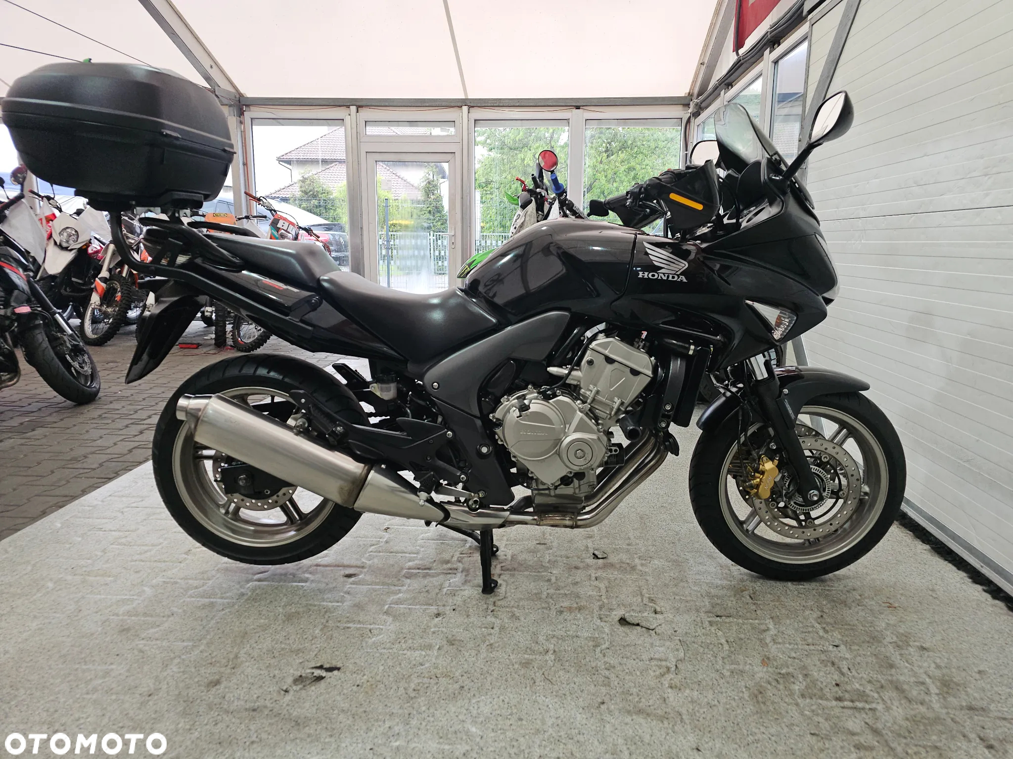Honda CBF - 27