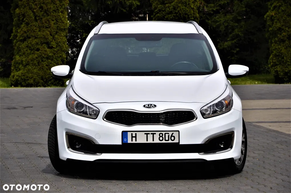 Kia Ceed 1.6 CRDi SCR L Business Line - 2