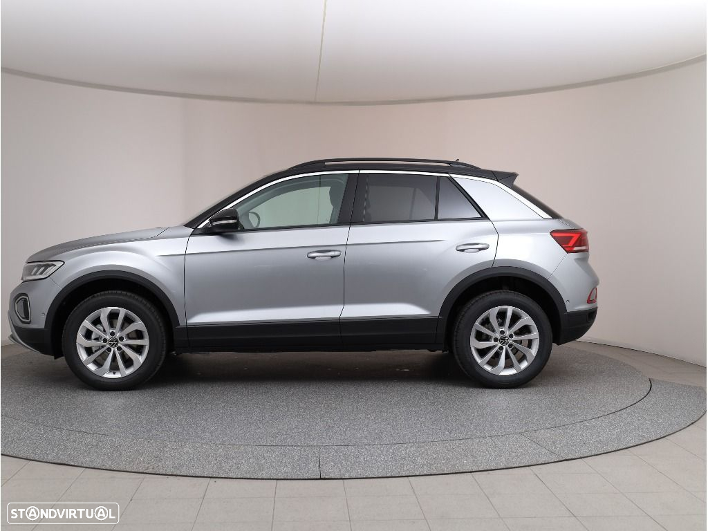 VW T-Roc 1.5 TSI Urban DSG - 5