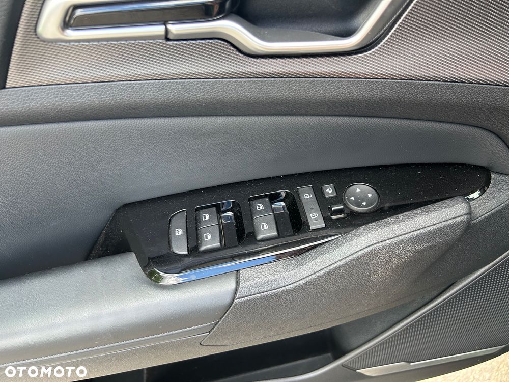 Kia Sportage 1.6 T-GDI PHEV Business Line 4WD - 31