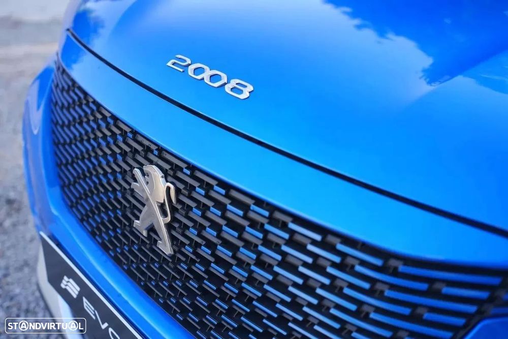 Peugeot e-2008 Style - 10