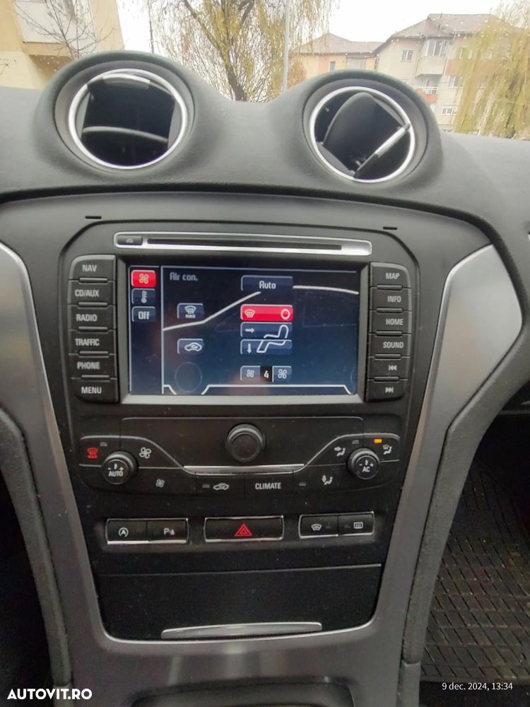 Ford Mondeo 1.6 SCTi EcoBoost Titanium - 8