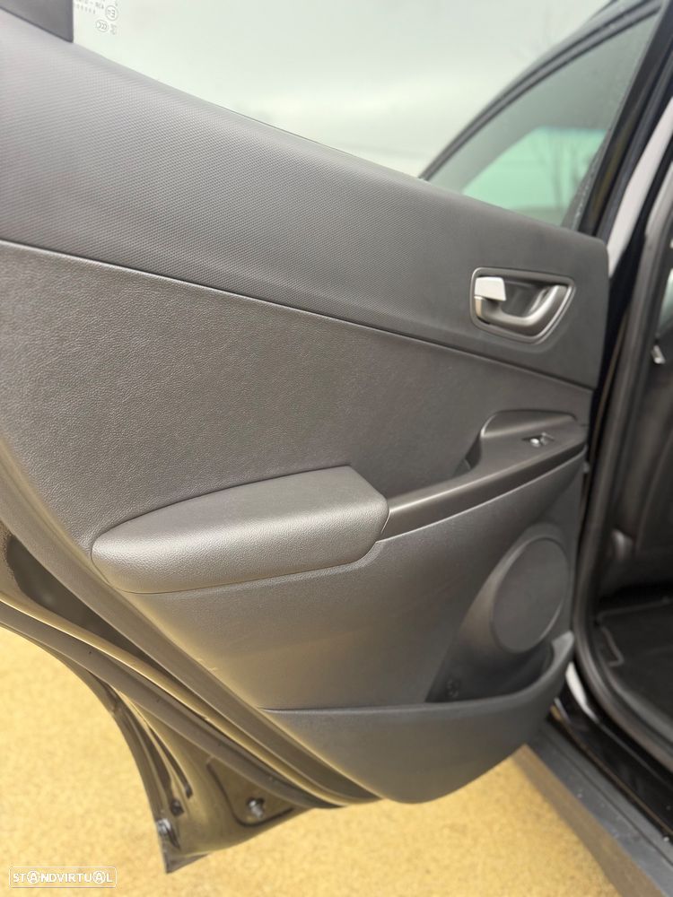 Hyundai Kauai 64 kWh Premium - 24