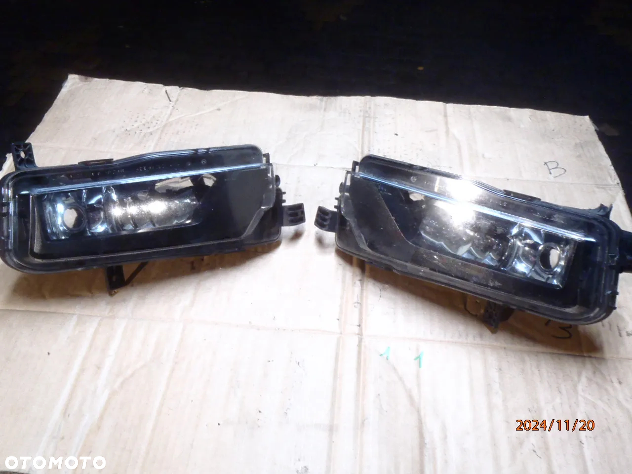 halogen prawy lampa przeciwmgielna  halogen VW CRAFTER II, MAN TGE 7C1 1032.206.0000 7c0.941.662a 7c0.941.661a - 12