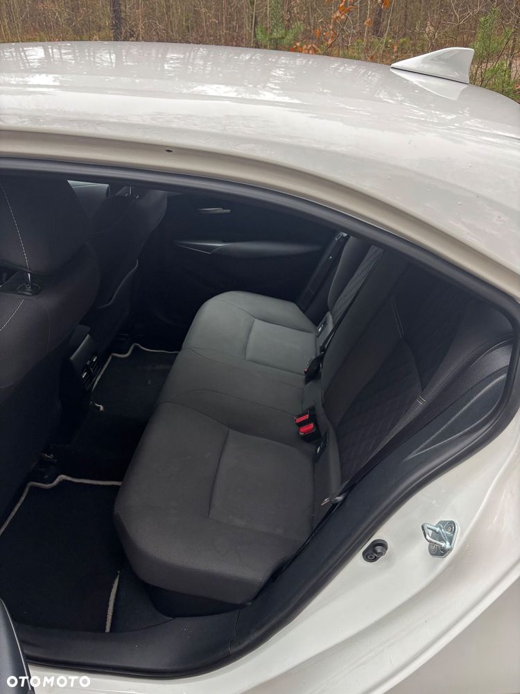 Toyota Corolla 1.8 Hybrid Comfort - 11