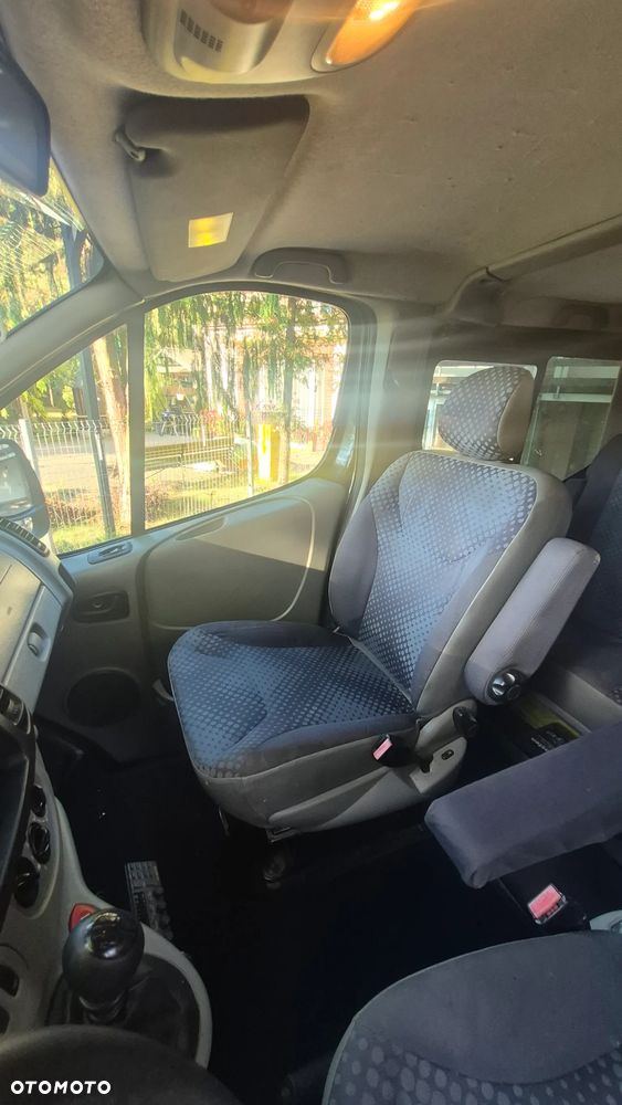 Renault Trafic - 8